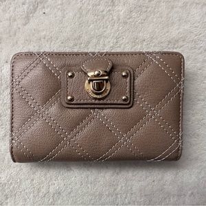 Gentle used - Marc Jacobs authentic lambskin leather wallet
